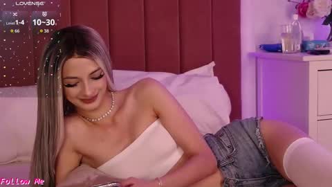 Snapshot of pinkyspark chatting on 02.11.26 Pinky online show from 02.11.26