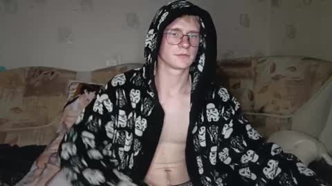 Snapshot of pinochetti chatting on 01.03.25 Incubus online show from 01.03.25