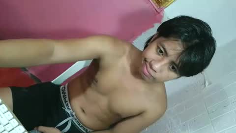 Snapshot of pinoy_fuckboyxxx chatting on 06.03.26 pinoy_fuckboyxxx online show from 06.03.26