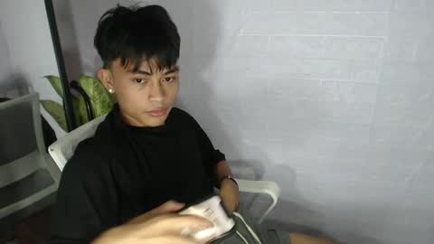 Snapshot of pinoy_palautogxxx chatting on 02.13.26 pinoy_palautogxxx online show from 02.13.26