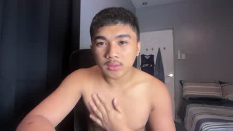Snapshot of pinoyadriannexxx chatting on 07.10.26 Adrianne online show from 07.10.26
