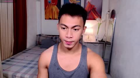 Snapshot of pinoymilker chatting on 01.16.25 ethan online show from 01.16.25