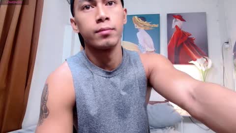 Snapshot of pinoymilker chatting on 02.17.25 ethan online show from 02.17.25
