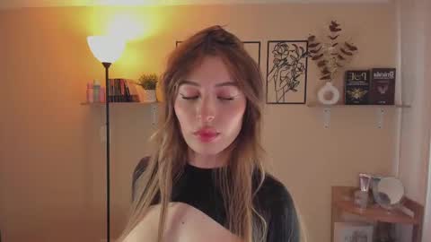 Emma online show from 02.09.25