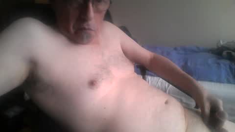 pipi2704 online show from 12.21.24