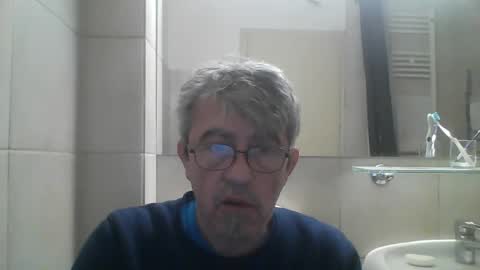 pipi2704 online show from 12.29.24