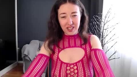 piscesgirl06 online show from 05.05.26