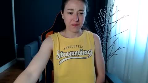 piscesgirl06 online show from 06.24.26