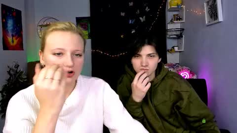 Snapshot of pit_wetty chatting on 12.03.25 Pitt online show from 12.03.25