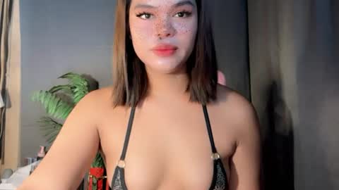 Snapshot of pititexxx69 chatting on 07.02.26 sunshine online show from 07.02.26