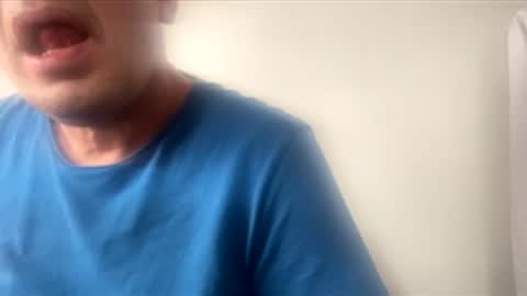 Snapshot of piu4 chatting on 03.31.26 piu4 online show from 03.31.26