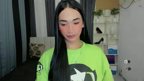 pixiedoll_ online show from 02.17.26