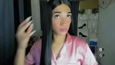 pixiedoll_ online show from 02.22.26