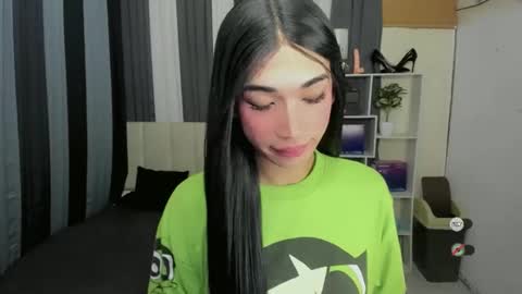 pixiedoll_ online show from 05.17.26