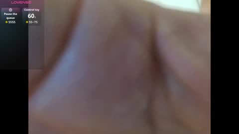 Snapshot of pixieluxxx chatting on 05.05.26 PixieLuxXx online show from 05.05.26
