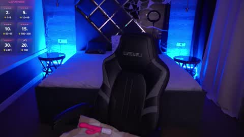 pixiepeachh online show from 10.24.25