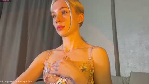 Snapshot of pixieprick chatting on 07.08.26 Emmy and Edward online show from 07.08.26