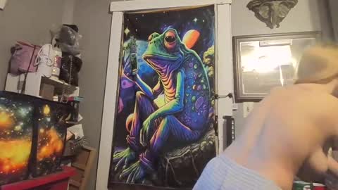 pizzedwife online show from 06.04.26