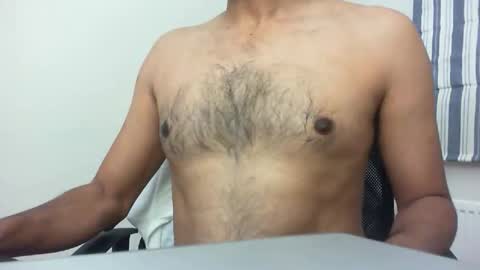 Snapshot of platino3026 chatting on 10.18.25 platino3026 online show from 10.18.25