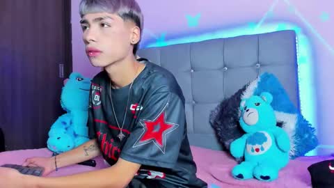 Snapshot of playboy_bunnyy chatting on 09.10.25 playboy_bunnyy online show from 09.10.25