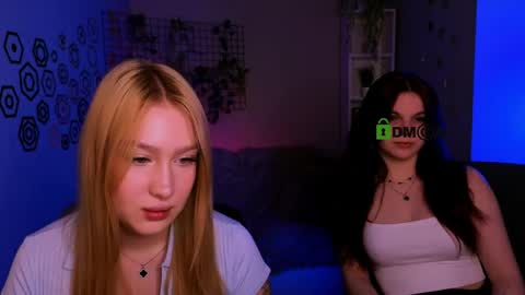 Sophie online show from 04.25.26