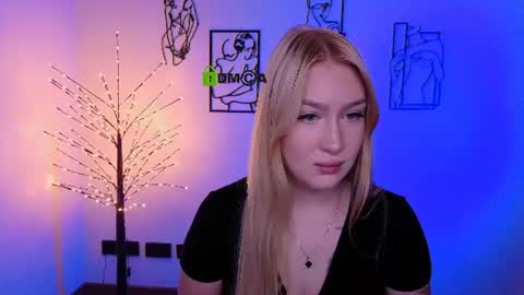 Sophie online show from 07.17.26