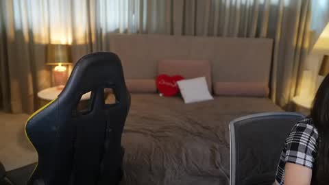 Lana online show from 04.15.26