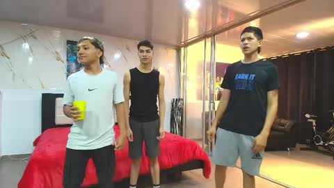   online show from 04.11.26