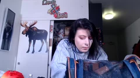 pleasantdinosaurus7537 online show from 07.21.26