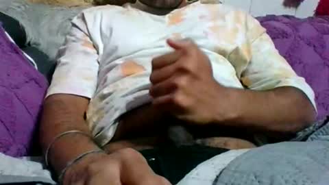 Snapshot of pleasure5845 chatting on 11.12.25 Sam online show from 11.12.25