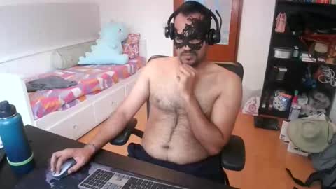 Call me Sam. If you like me follow my favourite girl on cb elizacarter online show from 04.12.26