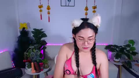 Ploysai online show from 02.03.26