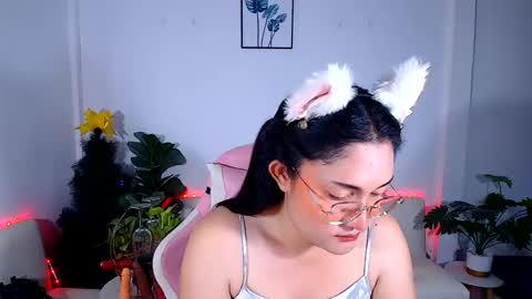 Ploysai online show from 06.07.26