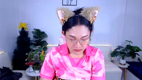 Ploysai online show from 08.03.26