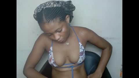 Snapshot of plumnjuicyx chatting on 03.02.25 plumnjuicyx online show from 03.02.25