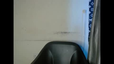 Snapshot of plumnjuicyx chatting on 03.06.25 plumnjuicyx online show from 03.06.25