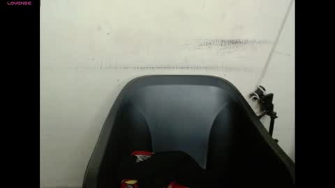 Snapshot of plumnjuicyx chatting on 03.12.25 plumnjuicyx online show from 03.12.25