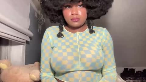 Snapshot of plushicore chatting on 02.25.26 stariette online show from 02.25.26