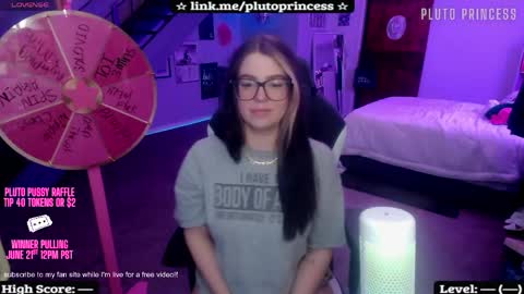 Pluto Princess online show from 04.15.26