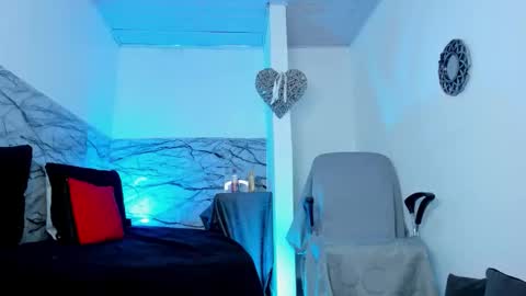 Snapshot of pocahontas921 chatting on 02.07.26 Emi online show from 02.07.26