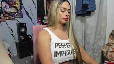 Snapshot of pocahontas_98113116 chatting on 12.09.24 lesly pagina azul pocahontas982 online show from 12.09.24