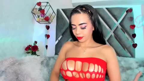 Snapshot of pocahontasweetss chatting on 03.01.25 I dream of having many followers online show from 03.01.25