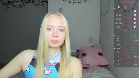 Mary online show from 10.20.25