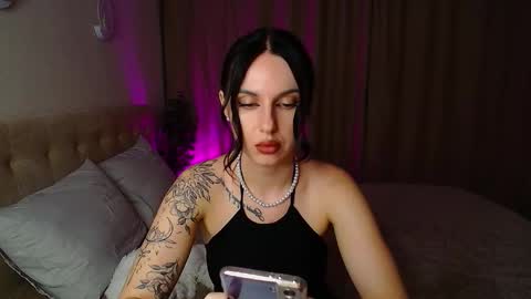 Snapshot of poison_inyour_mind chatting on 10.22.25 poison_inyour_mind online show from 10.22.25