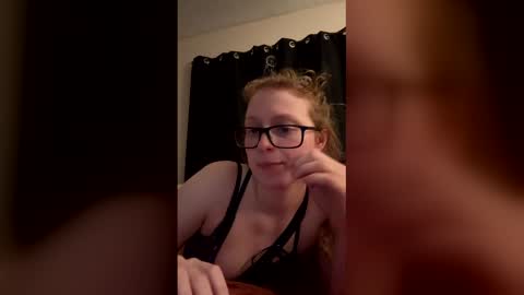 poisonivyy95 online show from 02.26.26