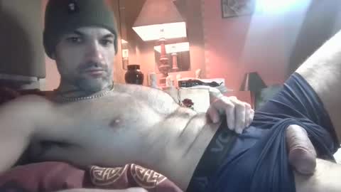 Snapshot of polishrifle3 chatting on 02.22.25 jaws online show from 02.22.25