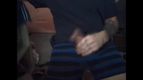 Snapshot of polishrifle3 chatting on 09.11.25 jaws online show from 09.11.25