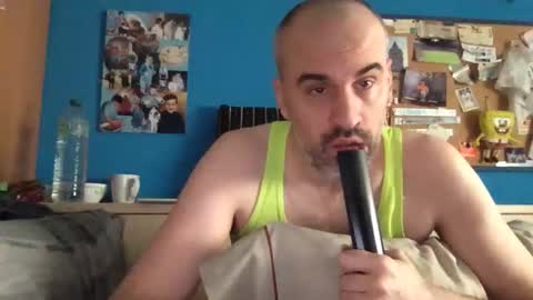 Snapshot of pollito1985 chatting on 03.11.26 DIEGO O DIEGUITO online show from 03.11.26