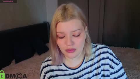 Polly online show from 05.03.26
