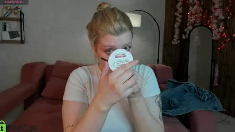Polly online show from 06.03.26